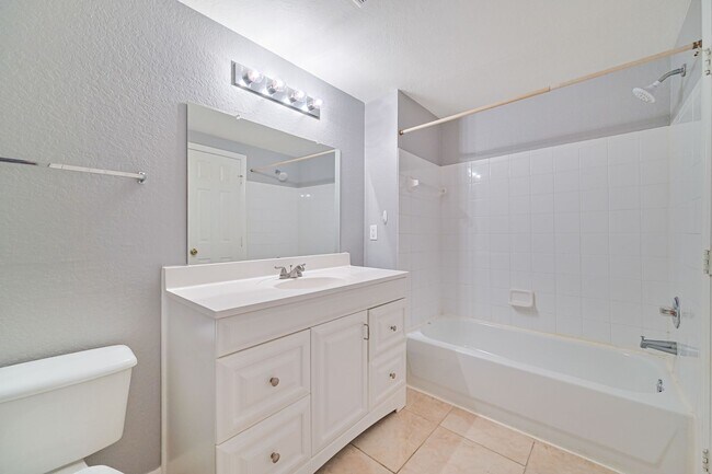 Building Photo - 23580 Walden Center Dr