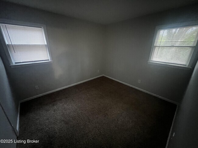 Building Photo - 6805 Reelfoot Ct