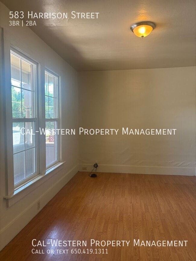 Building Photo - 583 Harrison St