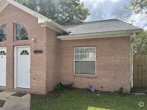 Building Photo - 4128 Castellan Dr