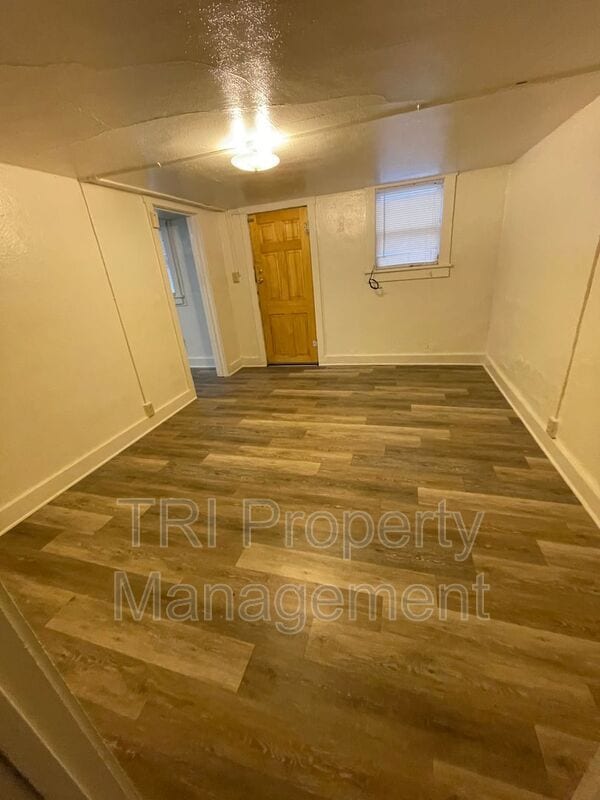 Building Photo - 1938 8th Ave