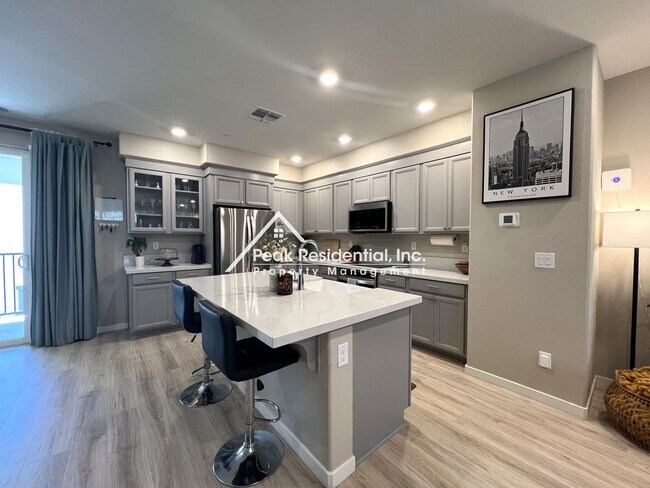 Building Photo - 3069 High Meadow Walk