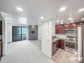 Building Photo - 5875 Friars Rd