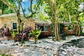 Primary Photo - 4303 NW 20th Ave
