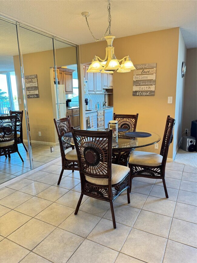 Building Photo - 5200 N Ocean Blvd