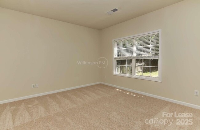 Building Photo - 8827 SedgeBurn Dr