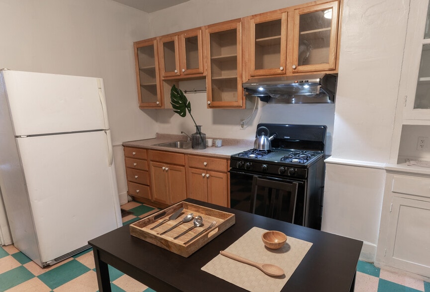 Building Photo - 3732 Orpwood St