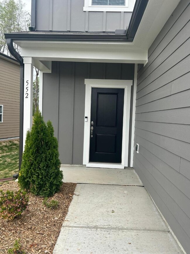 Building Photo - 552 Campbell Rdg Pl