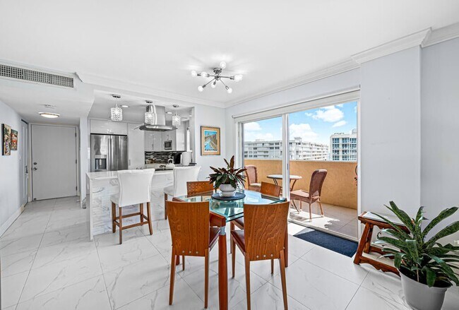 Building Photo - 3581 S Ocean Blvd