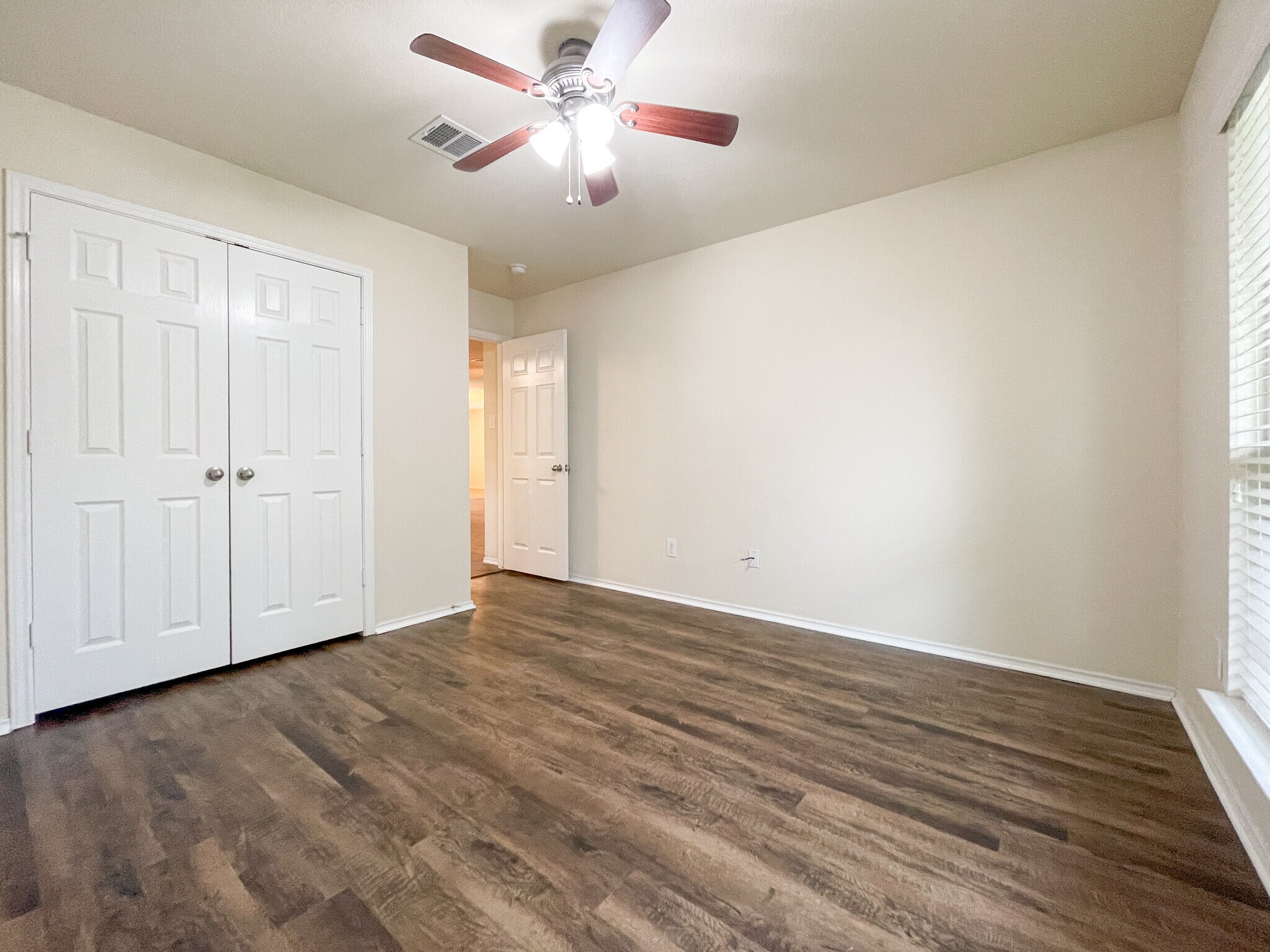 Building Photo - 6632 Burling St