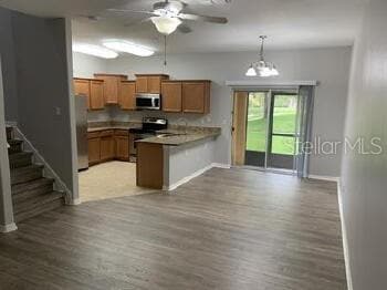 Building Photo - 1220 Twin Trees Ln