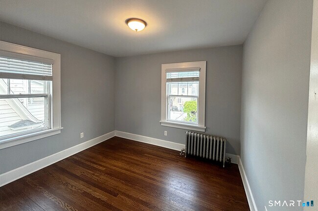 Building Photo - 111 Arcadia Ave