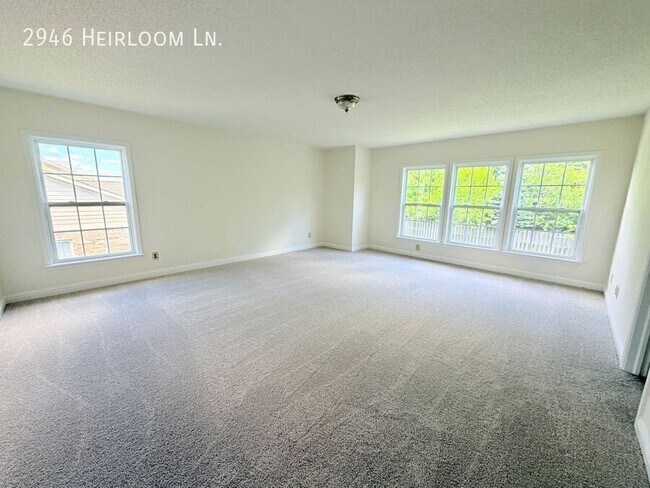 Building Photo - 2946 Heirloom Ln