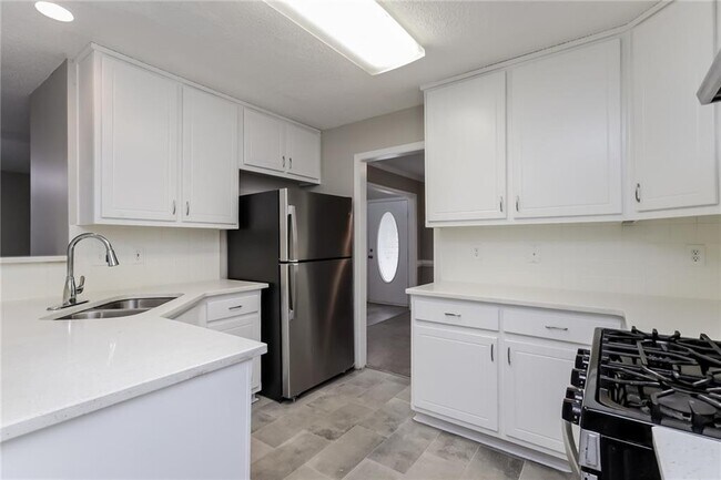 Building Photo - 3576 Mitchells Glen Ct