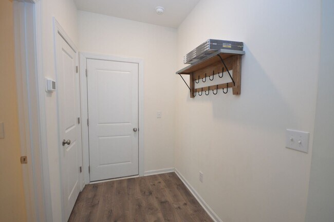 Building Photo - 7016 Gentle Pine Pl