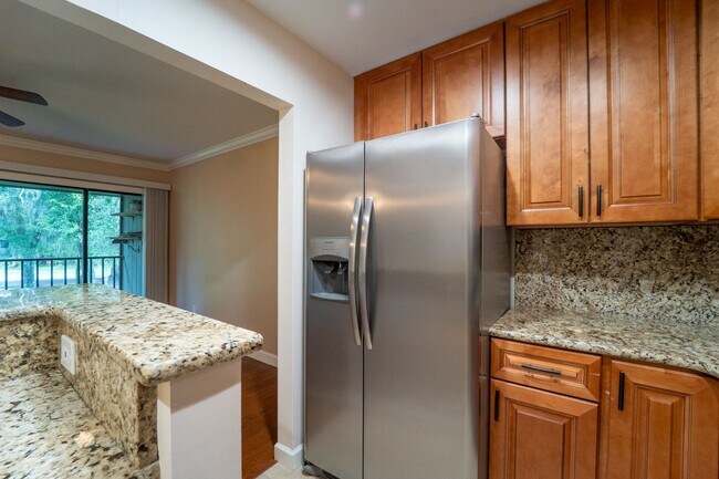 Building Photo - 2BR/2BA Condo in the Desirable Conquistador