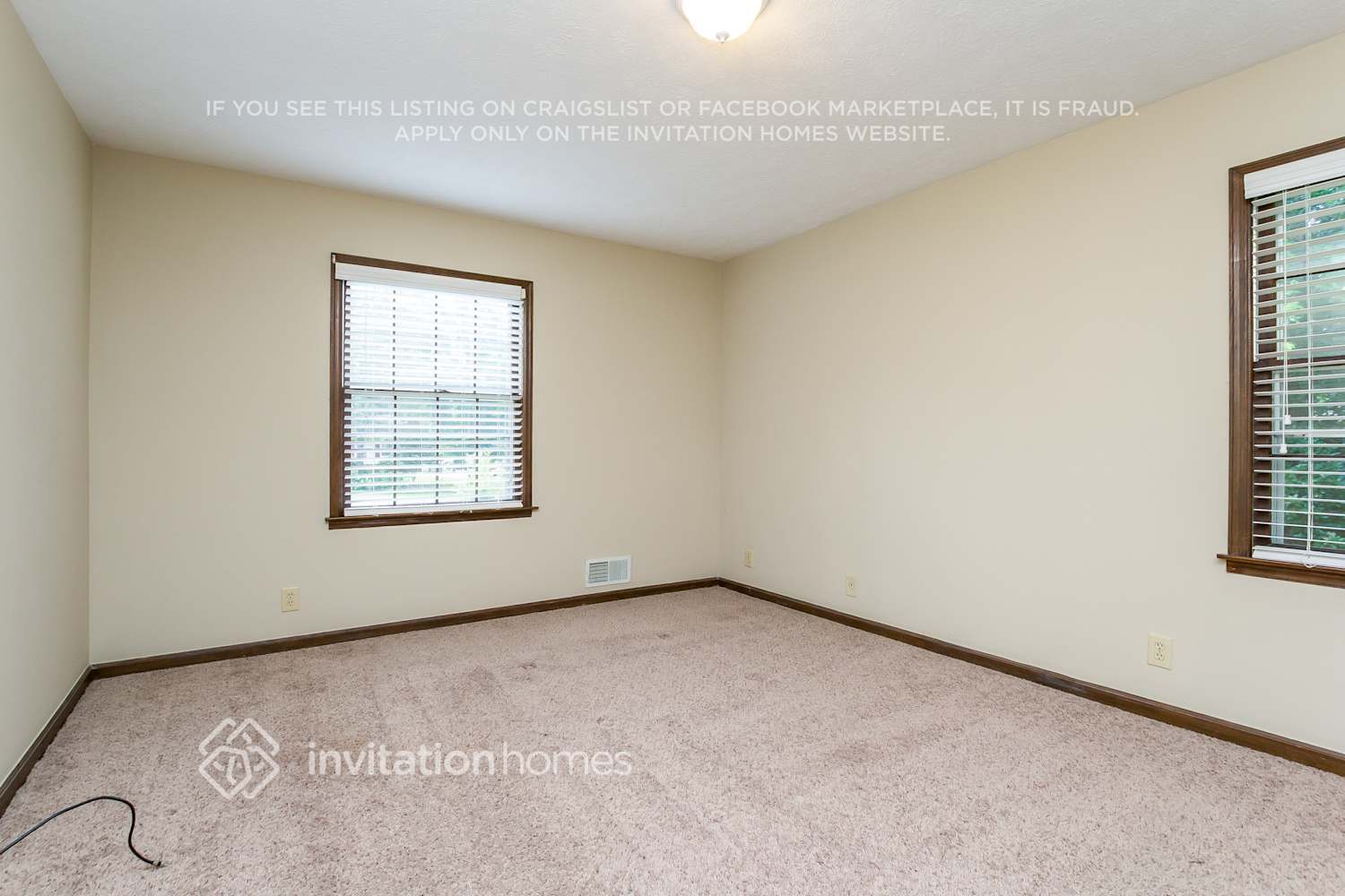 Building Photo - 672 Bankshire Dr