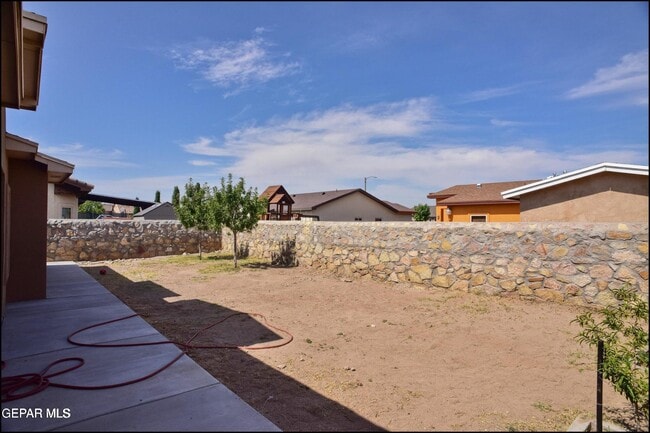 Building Photo - 1037 Callisto Ct