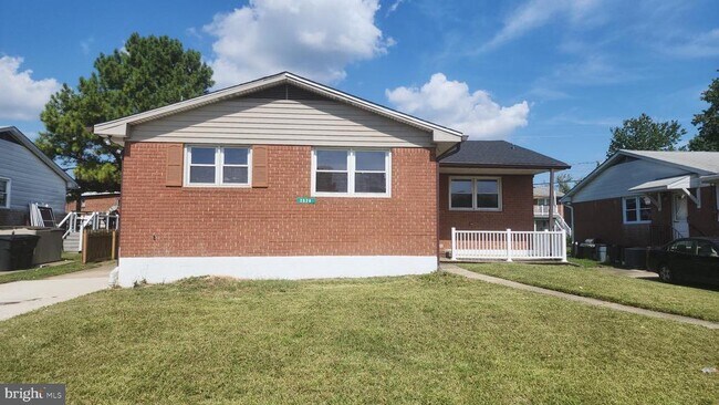 Building Photo - 2528 Summerson Rd