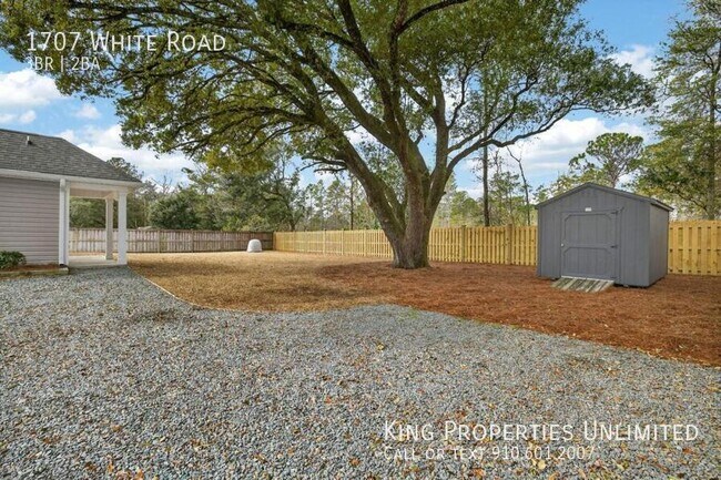 Building Photo - 1707 White Rd