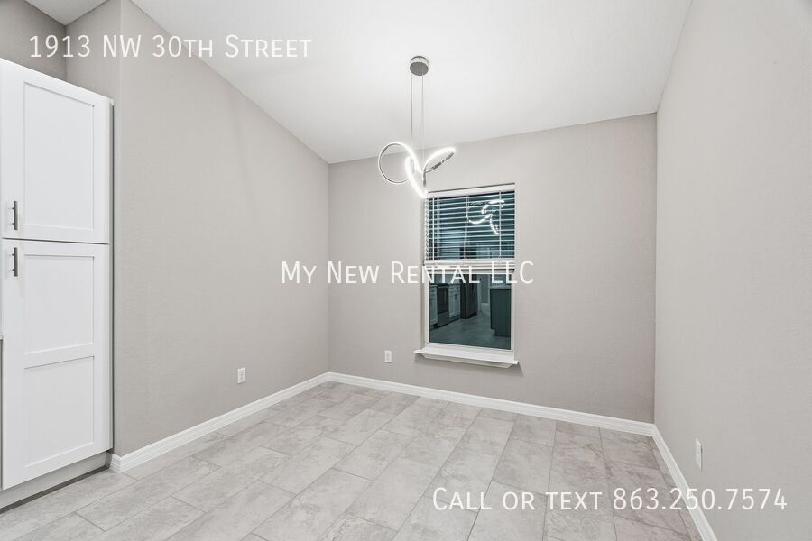 Building Photo - 1913 NW 30th St