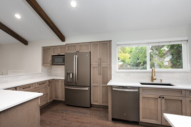 Building Photo - 7368 S Lafayette Cir W