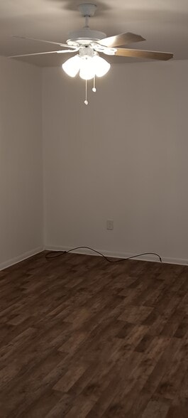 Building Photo - 225 Station Ave