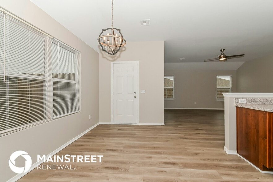 Building Photo - 7604 Lipizzan Rd