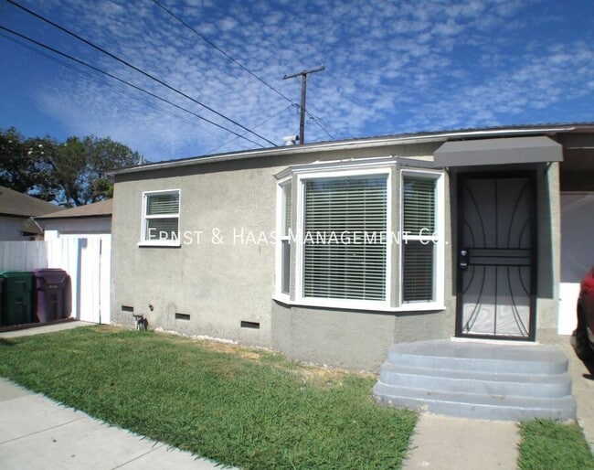 Primary Photo - 5119 Elm Ave