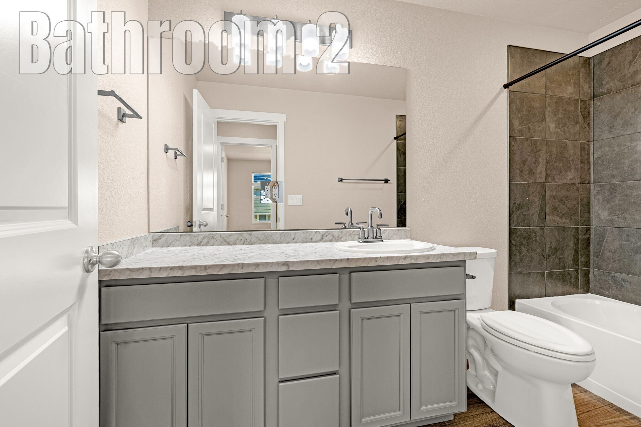 Building Photo - 5168 Roundhouse Dr