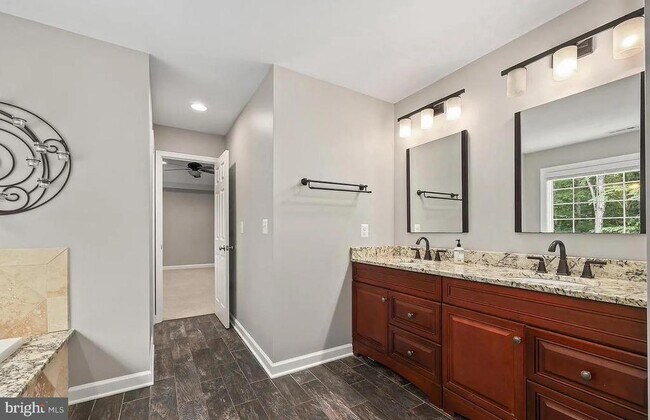 Building Photo - 16379 Covey Cir