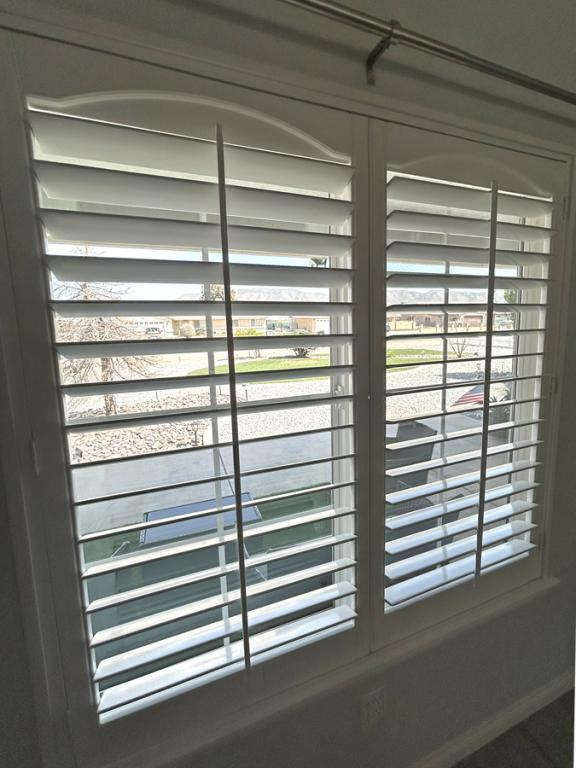 Building Photo - 7450 Paisley Ave