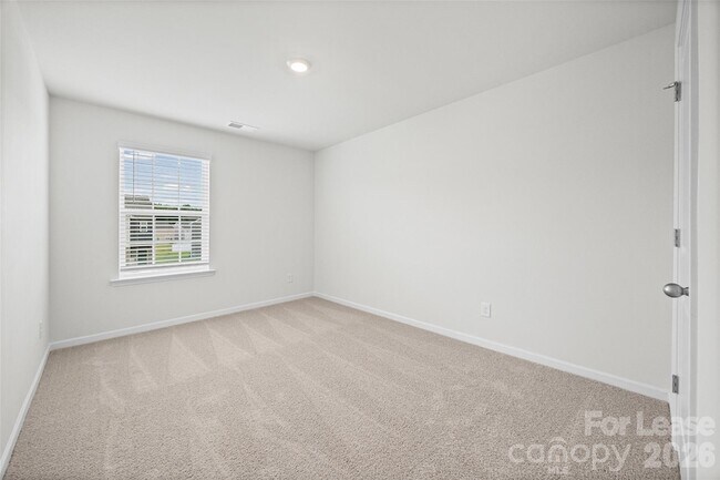 Building Photo - 1010 Two Brothers Ln