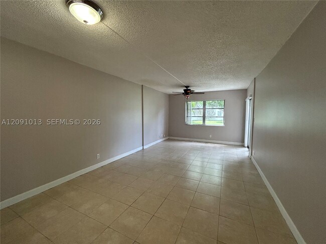 Building Photo - 6505 Winfield Blvd