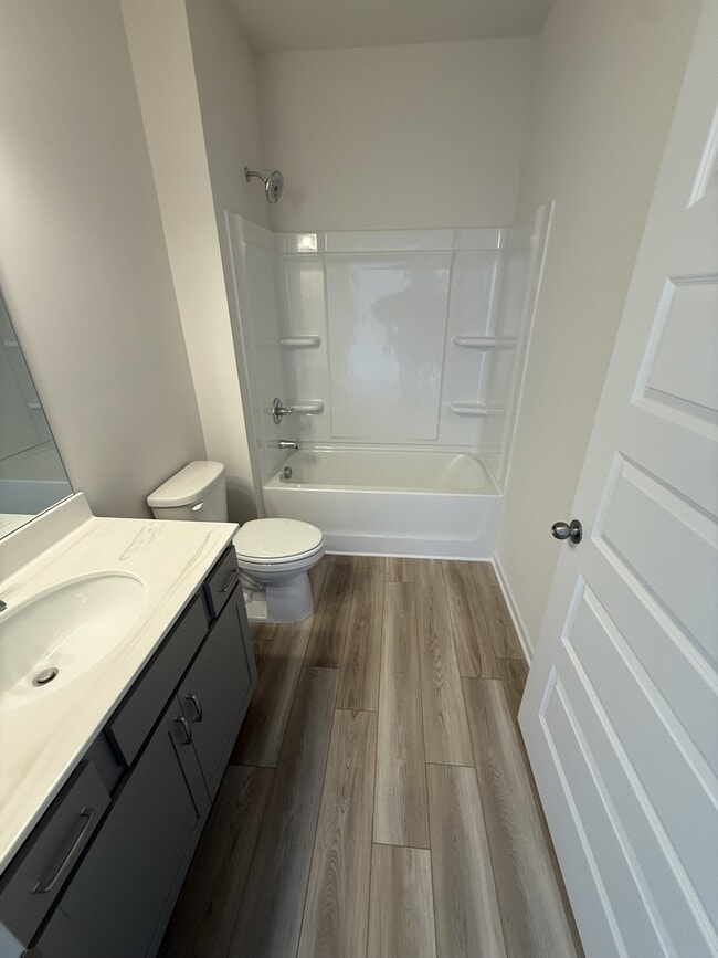 Building Photo - 184 Fair Oak Ln