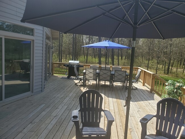 deck view. - 1314 Bogey Trl