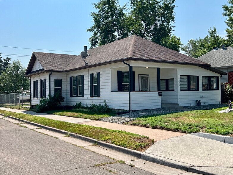 Building Photo - 4000 S Lincoln St
