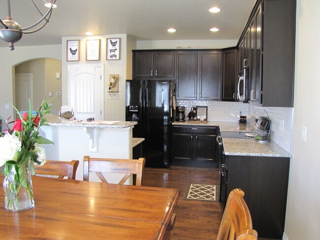 Building Photo - Coming Available Soon!!