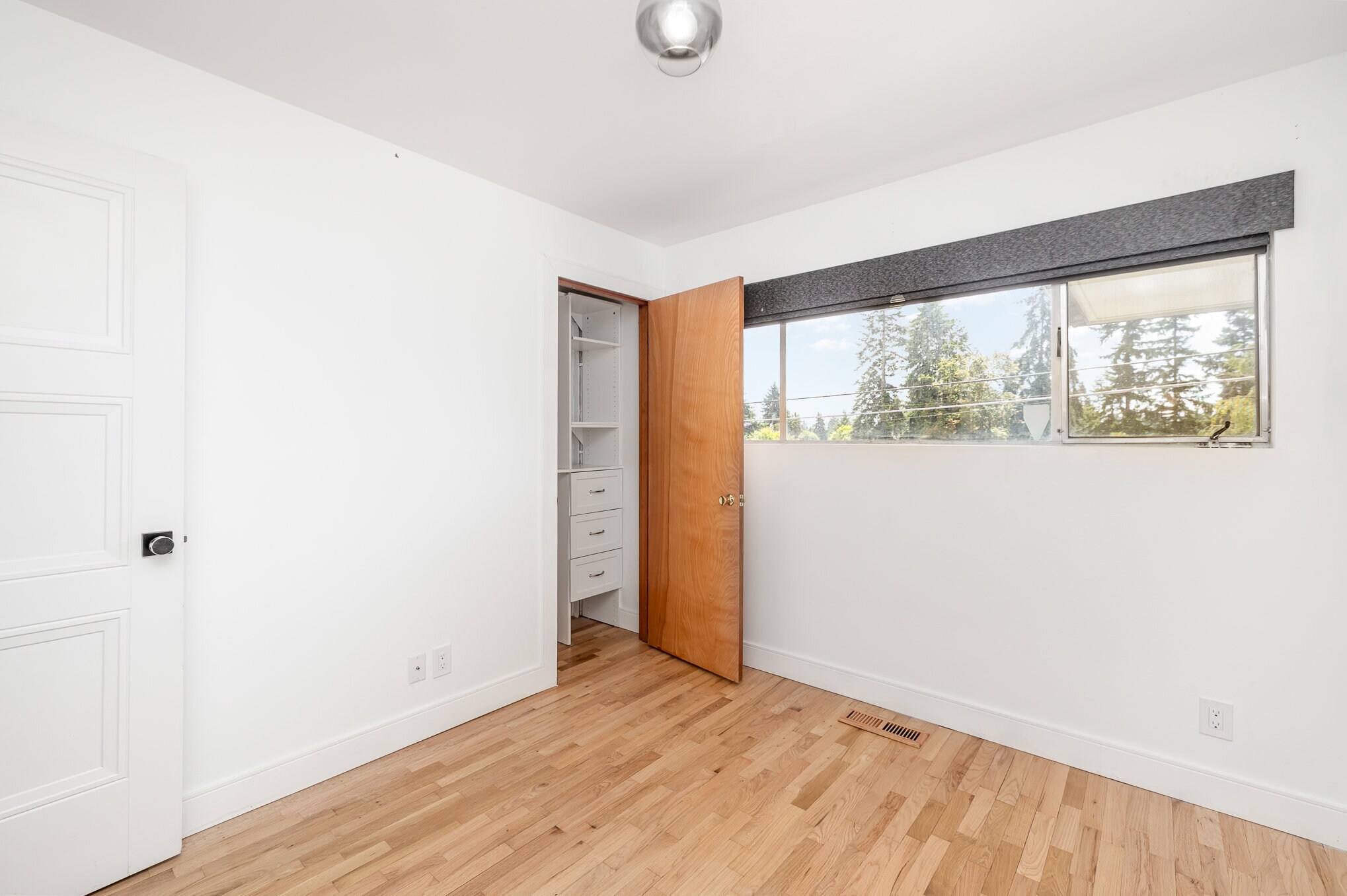 Building Photo - 458 SW 126th St