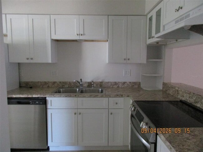 Building Photo - 2112 Bahamas Ct