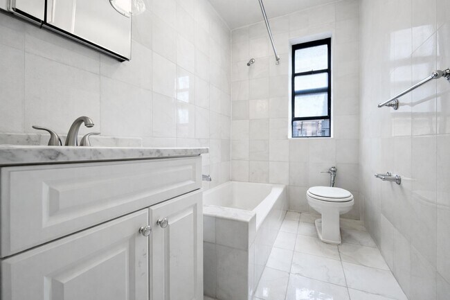 Floorplan - 664 West 163rd Street