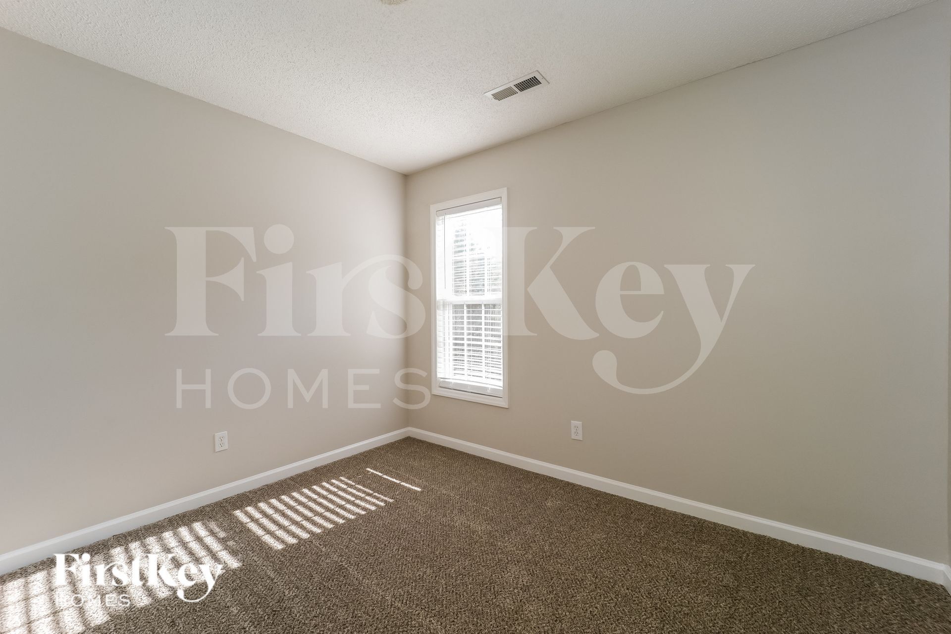 Building Photo - 1809 Larkhill Ct