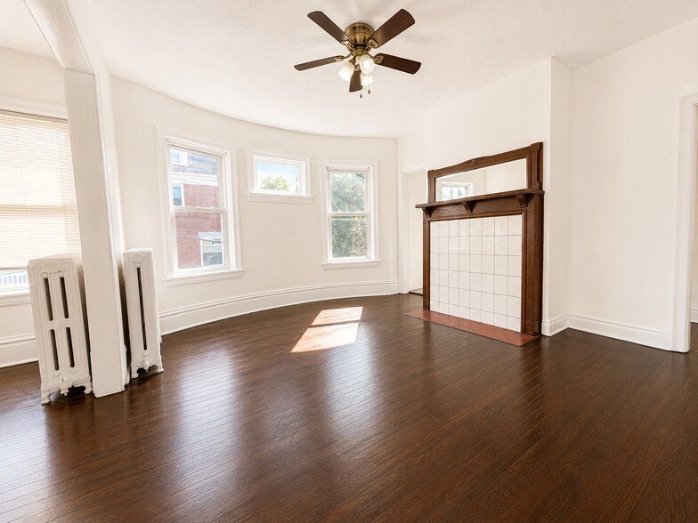 Building Photo - 63 N Linwood Ave