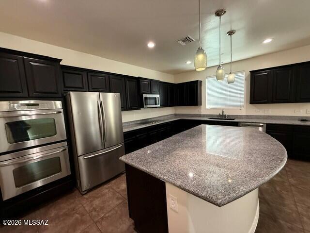 Building Photo - 8370 N Ponderosa Pine Pl