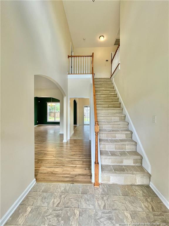 Building Photo - 675 Omaha Dr