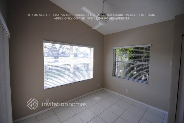 Building Photo - 12451 Pleasant Green Way