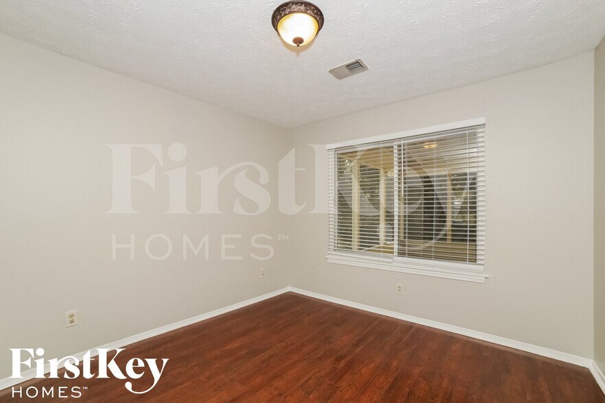 Building Photo - 2937 Carrie Farm Rd NW