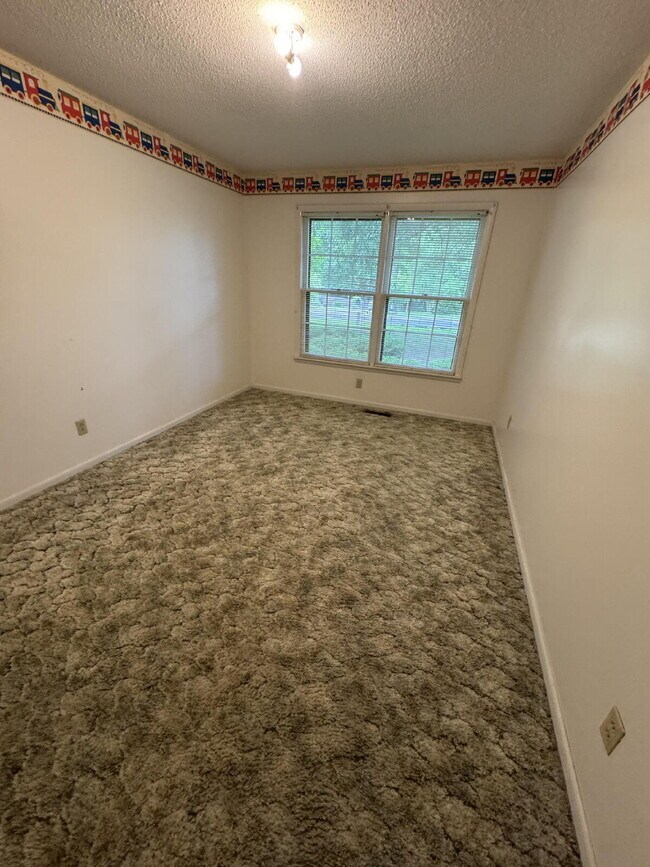 Building Photo - "Charming 3-Bedroom Home with 2 Full Baths in Rainsville – 1,410 Sq. Ft. of Cozy Comfort!"