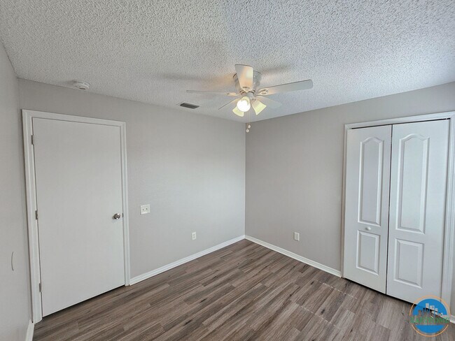 Building Photo - 12506 Vision Way