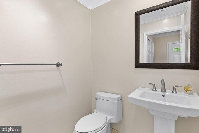 Building Photo - 12541 Alder Woods Dr